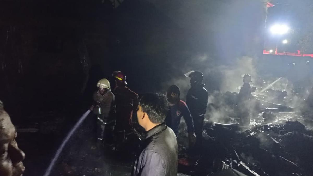 5 Bangunan di Jatinangor Sumedang Ludes