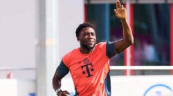 Alphonso Davies Tak Sabar Kembali Main