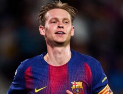 Barcelona Sodorkan Kontrak Baru untuk Frenkie de Jong