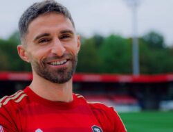 Tinggalkan Sampdoria, Fabio Borini Resmi Gabung Salford City