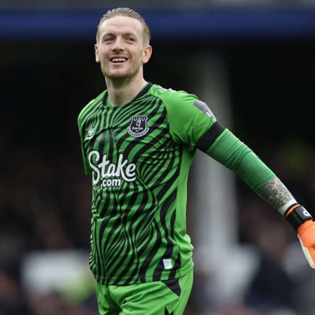 Jordan Pickford Teken Kontrak Baru di Everton