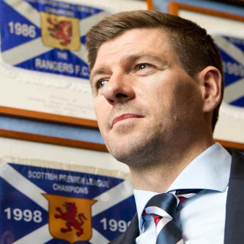 Legenda Liverpool Balik Latih Rangers