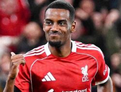 Jelang Liverpool vs Manchester United, Arne Slot: Kita Bisa Mulai Menghakimi Isak!