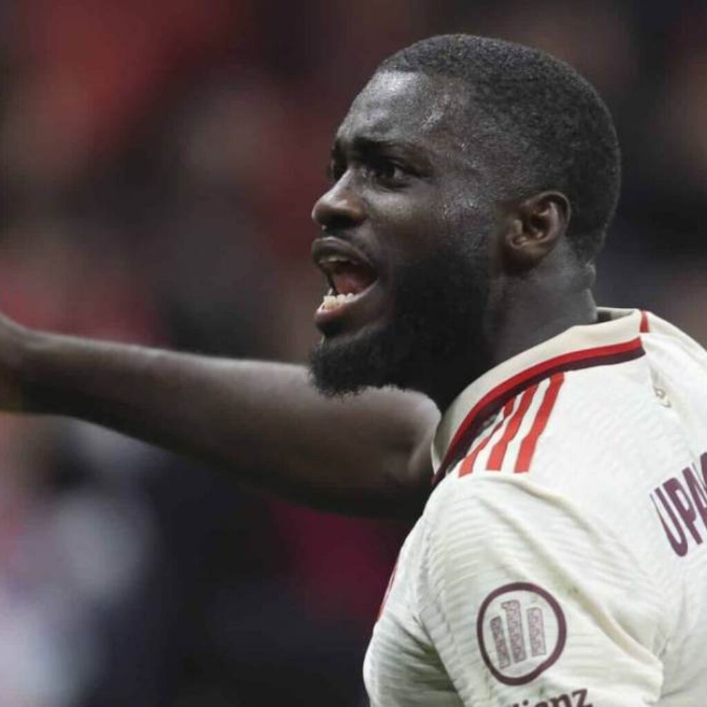 Nego Bayern Masih Buntu, Upamecano di Ambang Bebas Transfer