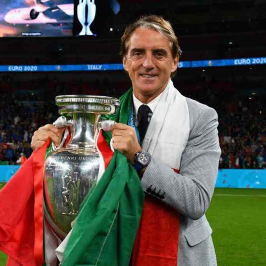 Roberto Mancini Tolak Lamaran Nottingham Forest