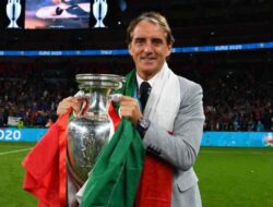 Roberto Mancini Tolak Lamaran Nottingham Forest