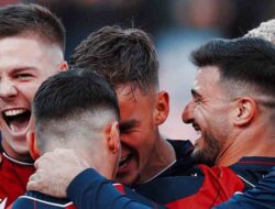 Bologna Hajar Napoli 2 Gol Tanpa Balas, Aksi Sikut Holjun Luput dari Kartu Merah