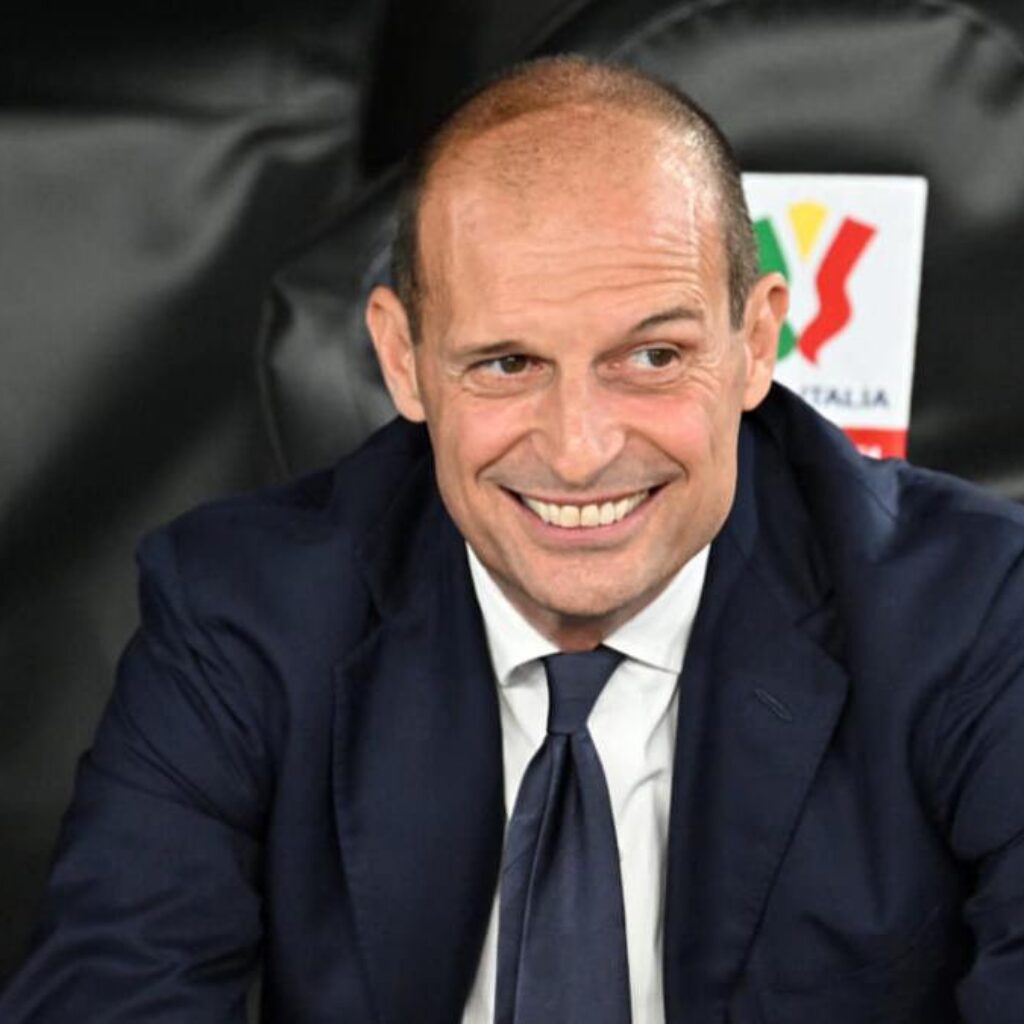 Prediksi Perebutan Posisi 4 Besar, Pelatih AC Milan Jagokan Inter dan Napoli Raih Scudetto!