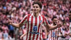 Tepis Rumor Gabung Barcelona dan PSG, Julián Álvarez