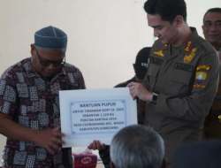 Wabup Sumedang Salurkan Bantuan Pupuk untuk Petani Kopi di Tanjungsari