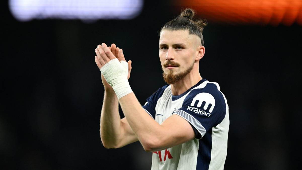 Inter, Napoli dan Milan Berebut Radu Dragusin