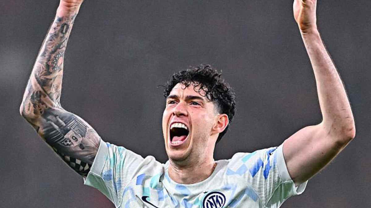 Inter Patok Harga Tinggi untuk Bastoni