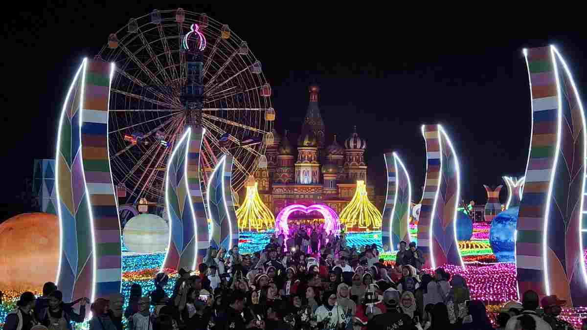 Jans Park Glow Galaxy Jatinangor Sumedang