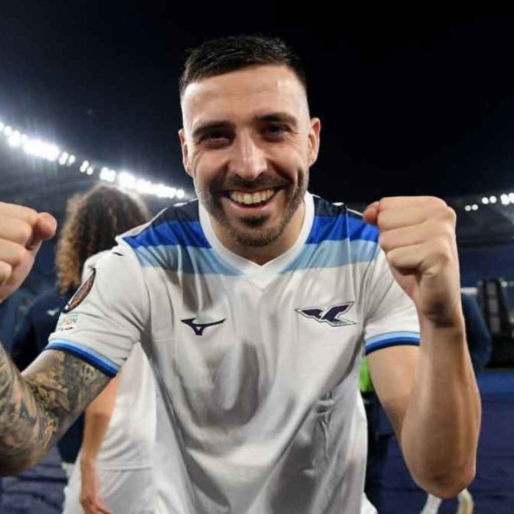 Urung Teken Kontrak Baru di Lazio, Milan dan Inter Goda Mario Gila