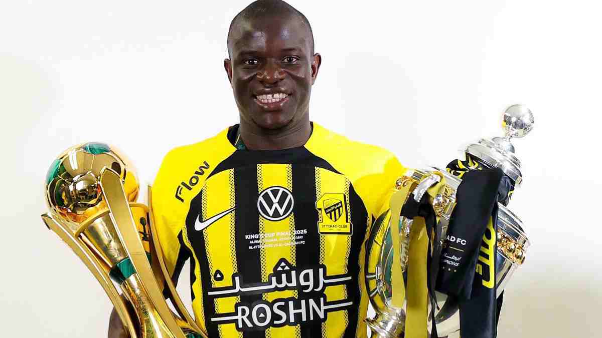 N’Golo Kanté Sepakat Gabung Fenerbahçe