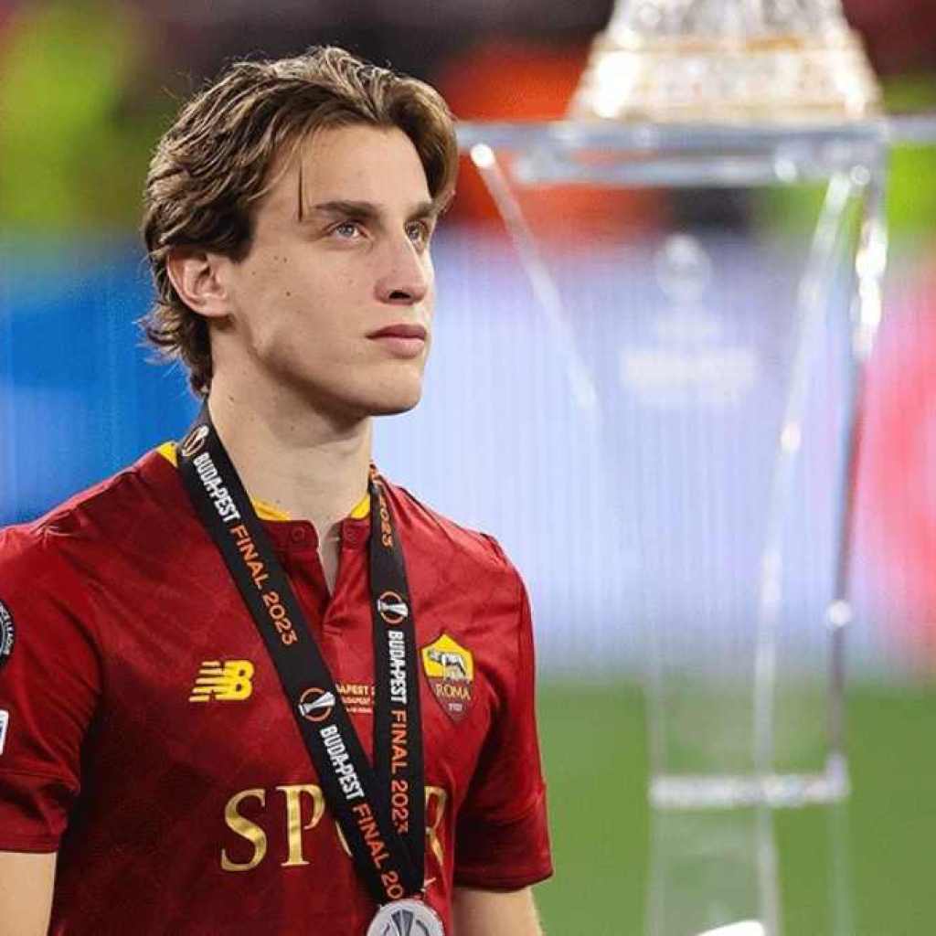 Tinggalkan Roma, Edoardo Bove Gabung Watford