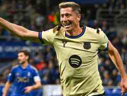 Tolak Tawaran Klub Saudi, Lewandowski Komit ke Barcelona