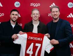 Cabut dari Arsenal, Zinchenko Resmi Berlabuh ke Ajax