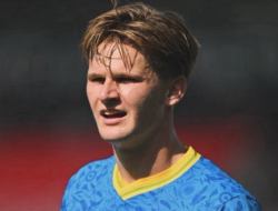 Wolves Tolak Proposal Roma dan Forest untuk Wolfe