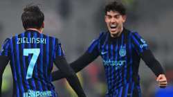 Barcelona Jadikan Bastoni Target Transfer Utama, Inter