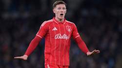 Elliott Anderson MU dan Man City