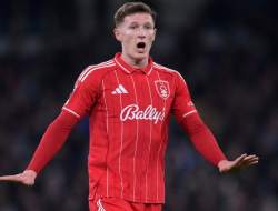 Duo Manchester Berebut Gelandang Muda Berbakat Elliott Anderson