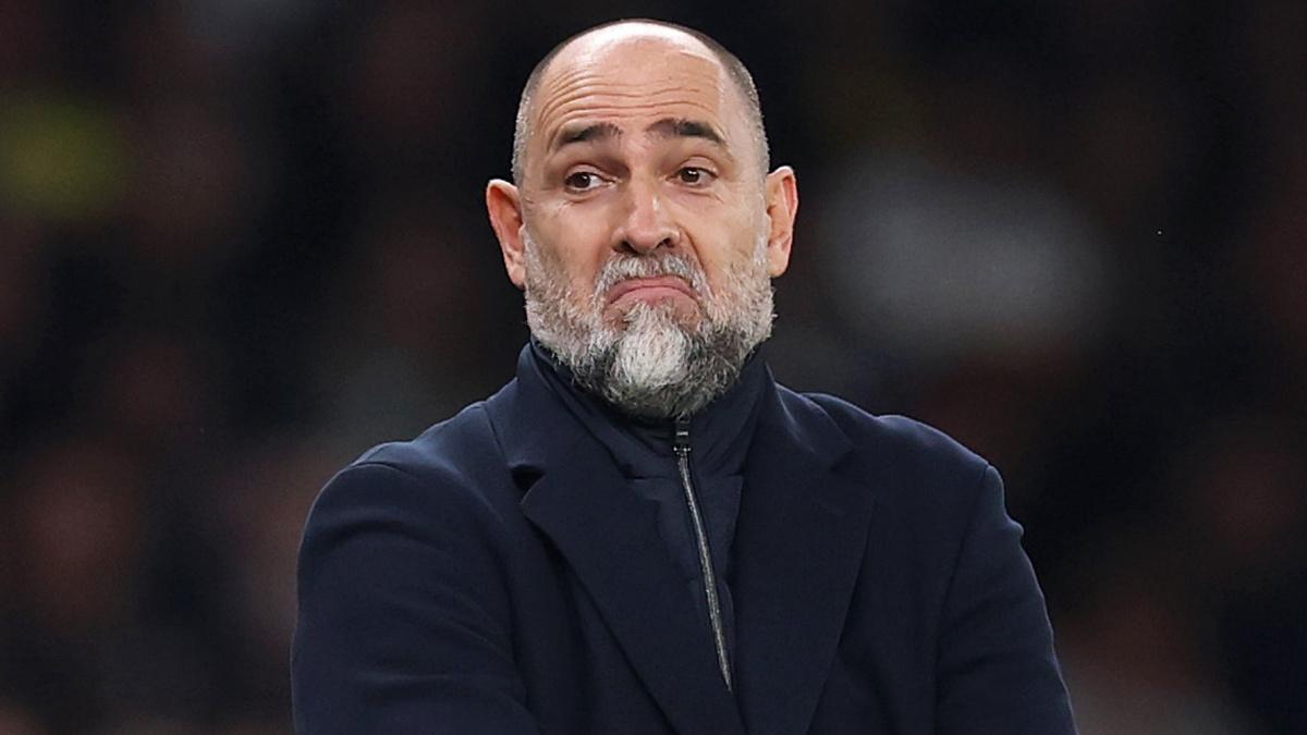 Liverpool, Spurs Malah Mau Pecat Pelatih Lagi