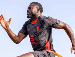 Tak Masuk Rencana Max Allegri, AC Milan Siap Lepas Youssouf Fofana