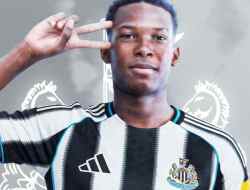 Resmi! Newcastle Boyong Wonderkid Ekuador Johan Martinez