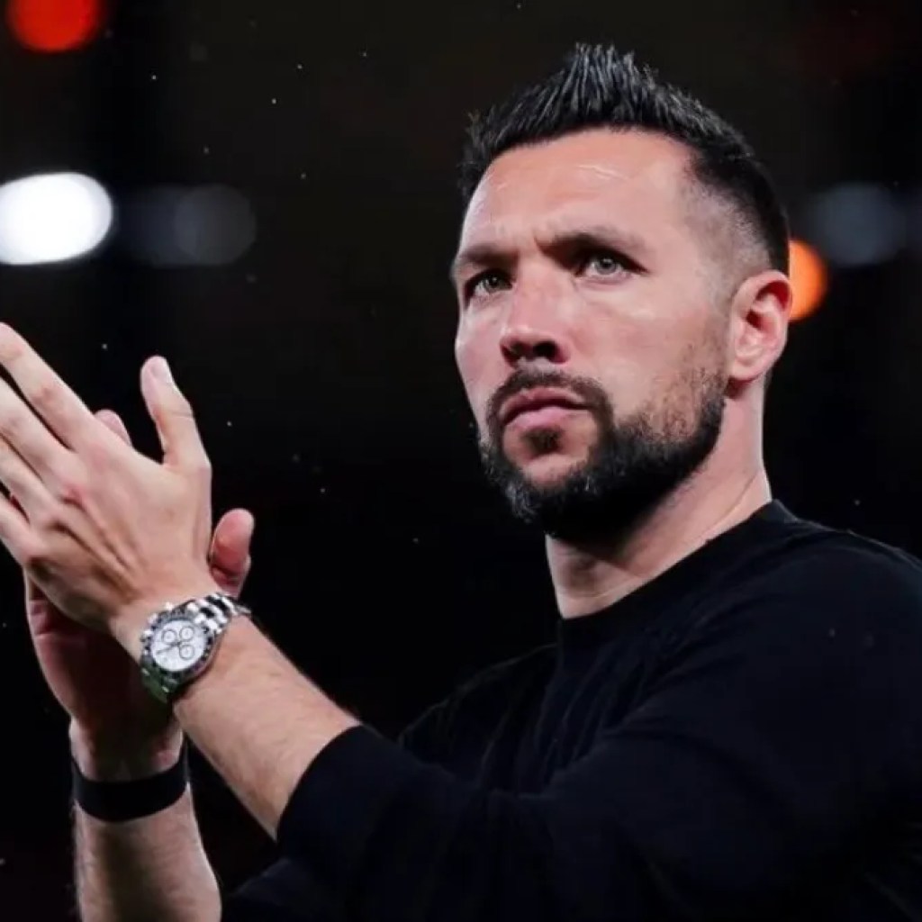 Chelsea Gigit Jari! Francesco Farioli Pilih Stay di Porto