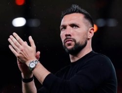 Chelsea Gigit Jari! Francesco Farioli Pilih Stay di Porto