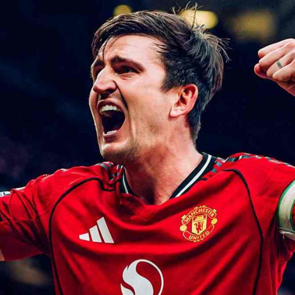 Harry Maguire Resmi Teken Kontrak Baru di Man United