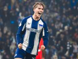 Manchester City Buru Wonderkid Jerman Kennet Eichhorn