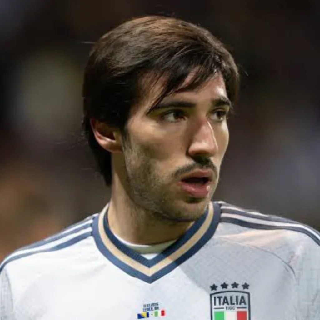 Tak Punya Niat Balik ke Italia, Peluang MU Bajak Sandro Tonali Terbuka