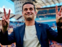 Raih Double Winner, Gaji Cristian Chivu di Inter Naik Signifikan