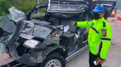 Penumpang Grand Max Tewas dalam Kecelakaan di Tol Cisumdawu Sumedang, Polisi Buru Truk Misterius