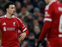 Curtis Jones Urung Teken Kontrak Baru, Inter Tunggu Harga Resmi dari Liverpool