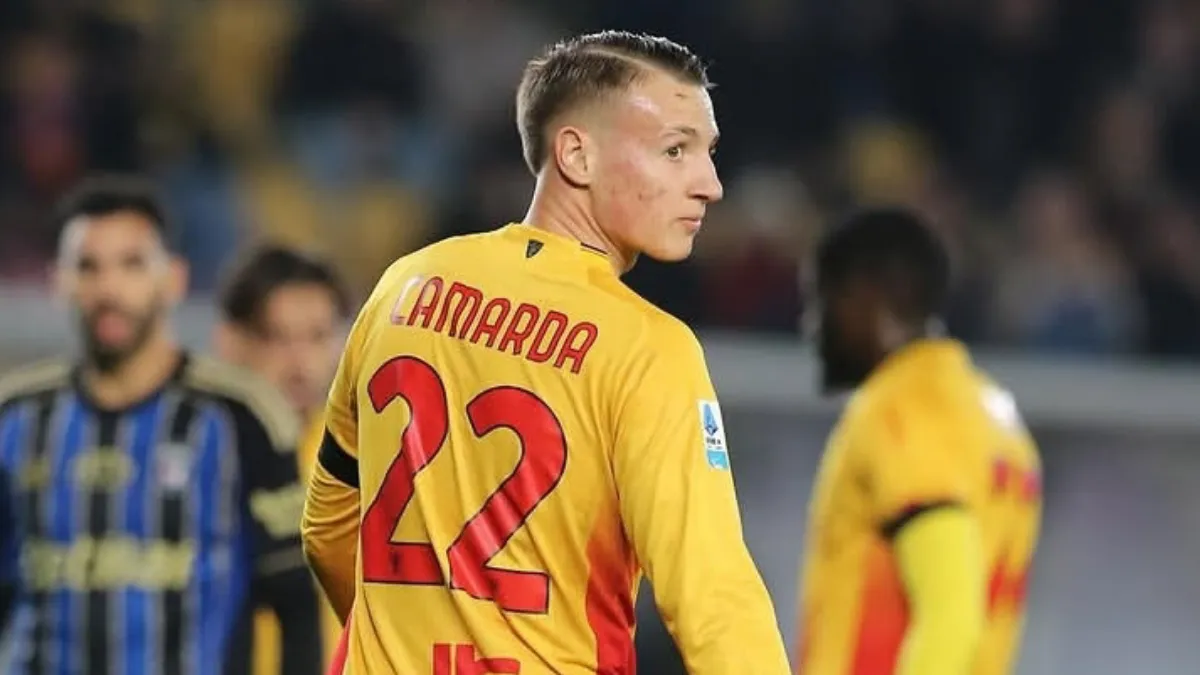 Milan Bawa Balik Francesco Camarda