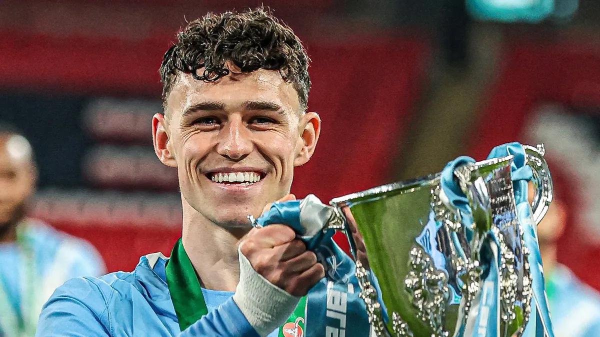 Phil Foden Teken Kontrak Baru di Manchester City