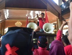 Bupati Dony Janjikan Satgas Ketenagakerjaan saat May Day di Sumedang