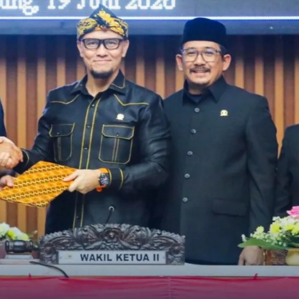 DPRD Kota Bandung Sahkan Perda Ketertiban Umum, Perkuat Penanganan Parkir Liar dan Pelanggaran Ruang Publik