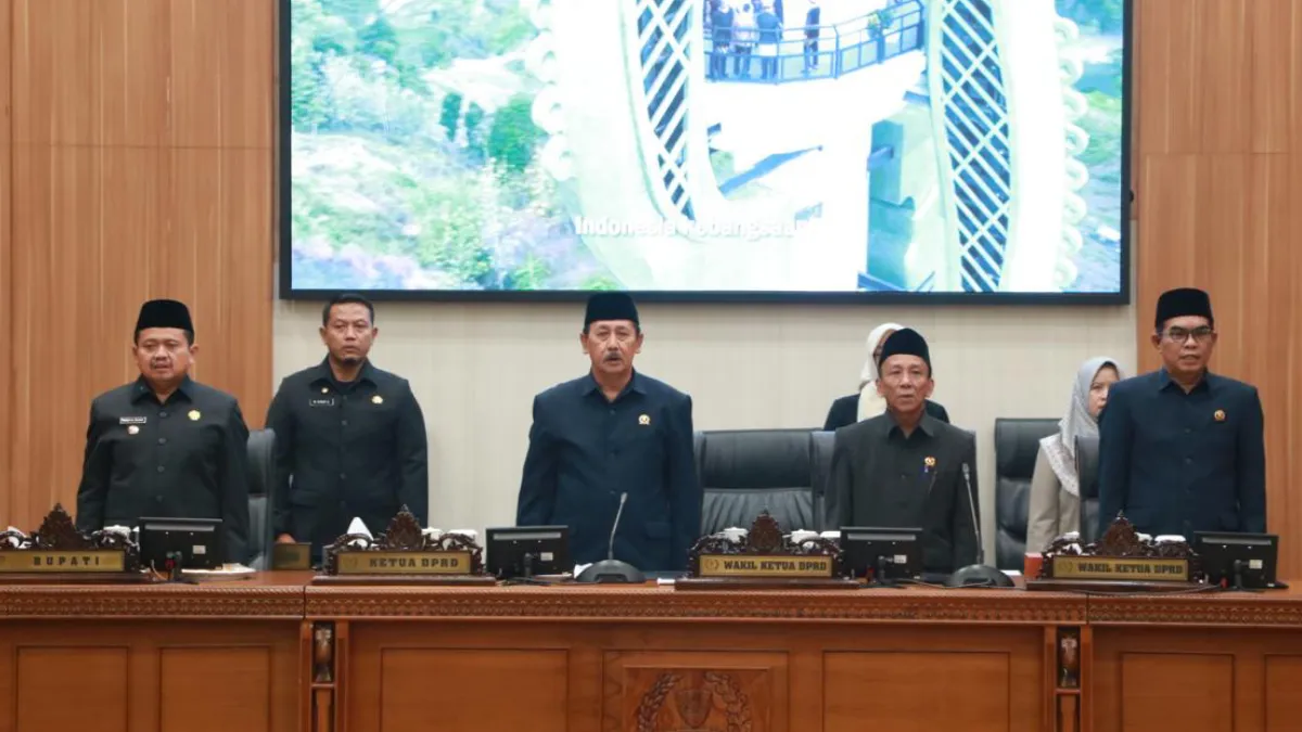 DPRD Sumedang Sahkan 2 Raperda Strategis