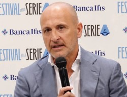 Inter Akan Tetap Ambisius di Bursa Transfer 2026: Belanja Cerdas, Siap Datangkan Pengganti Setara Dumfries