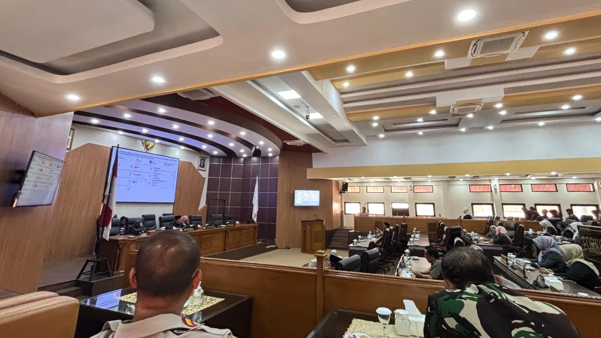 DPRD Sumedang Lanjutkan Pembahasan Raperda Pilkades