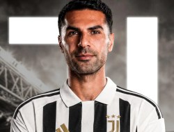 Juventus Bajak Zeki Celik dari AS Roma