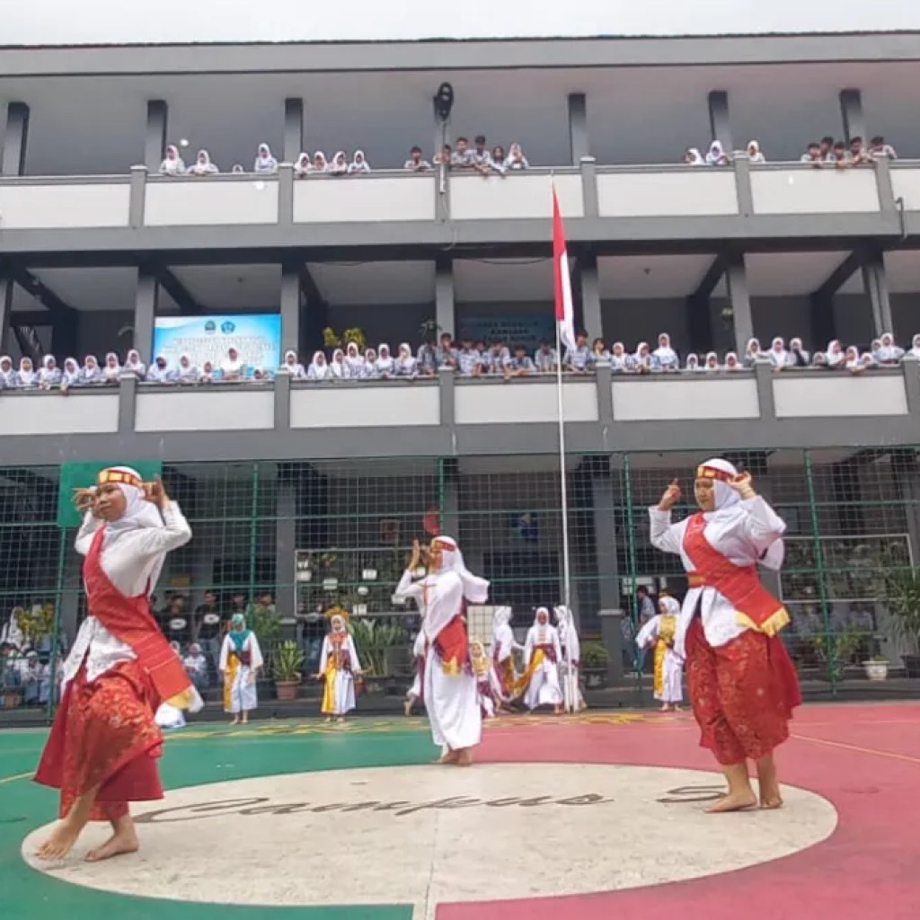 SENTER Tutup MPLS SMAN 5 Tasikmalaya