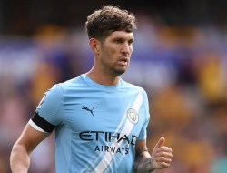 Lebih Piih Main di Serie A, Inter dan Juventus Rebutan John Stones