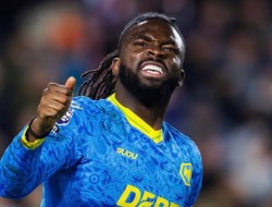 Wolves Tolak Tawaran Fiorentina untuk Tolu Arokodare