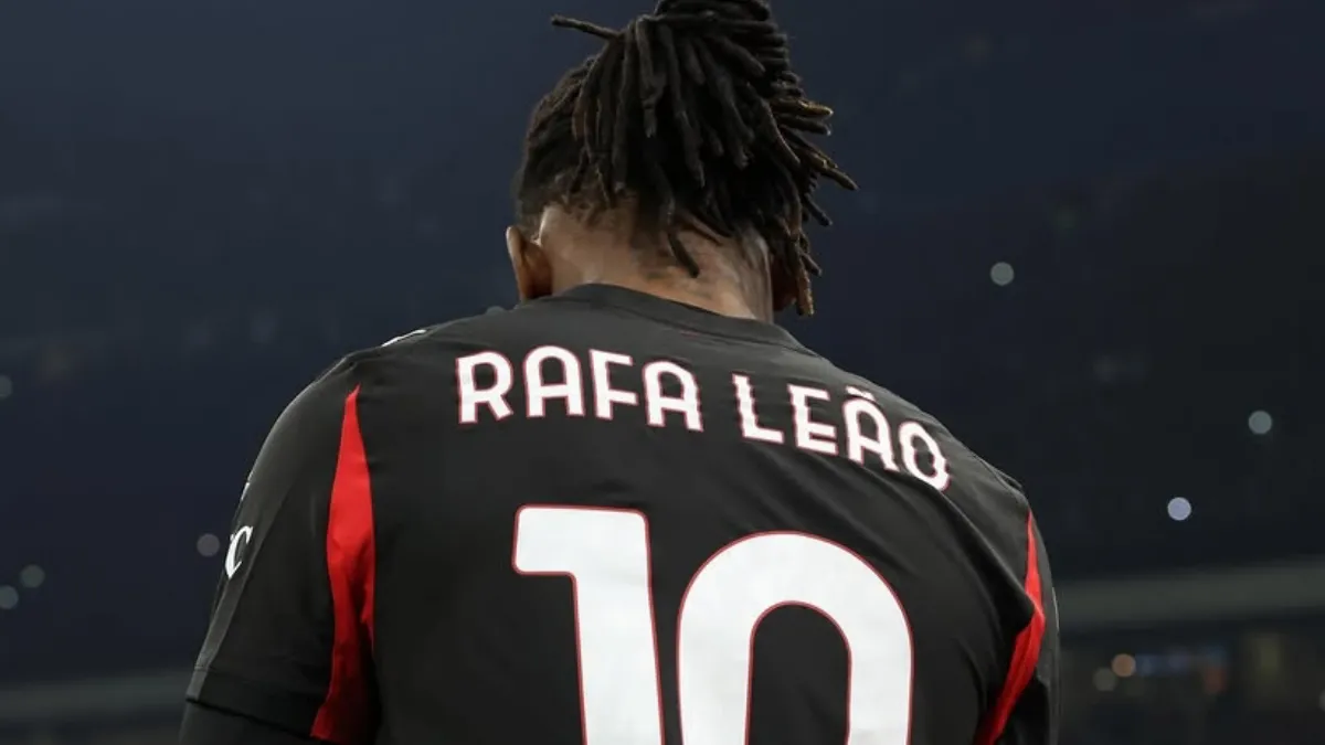 AC Milan Banting Harga Demi Jual Rafa Leao