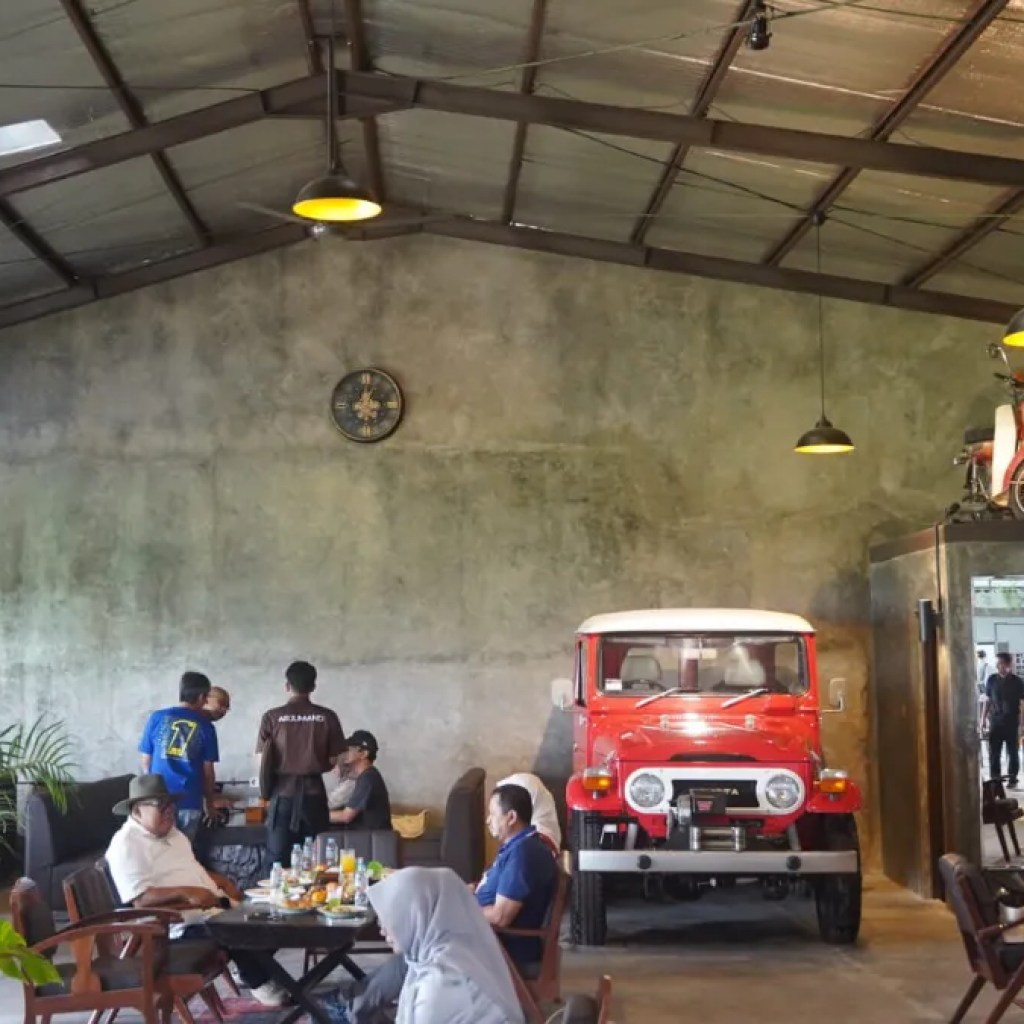 Cafe Arjumand di Sumedang